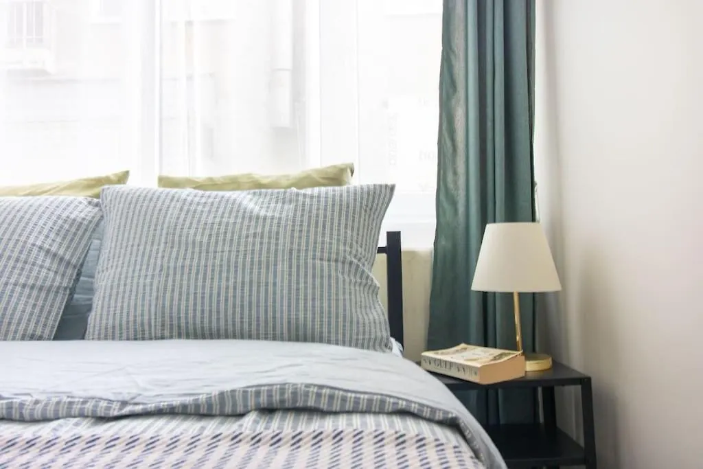 Appartamento Pretty Corner Flat With Abundant Light In Kadikoy Provincia di Provincia di Istanbul